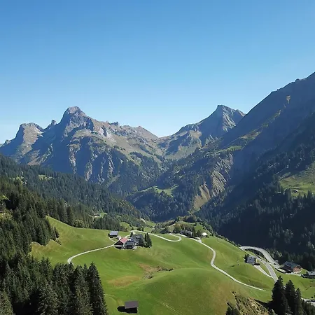 In Near The Area * Schroecken